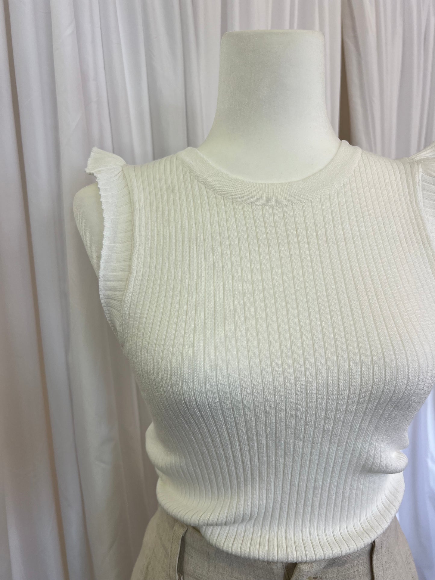 Ivory Ruffle sleeve tank